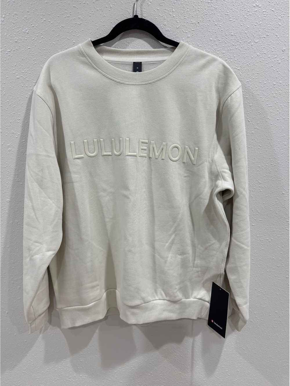 Lululemon Men’s Cream Raised Logo Crewneck Sweatshirt Size M
